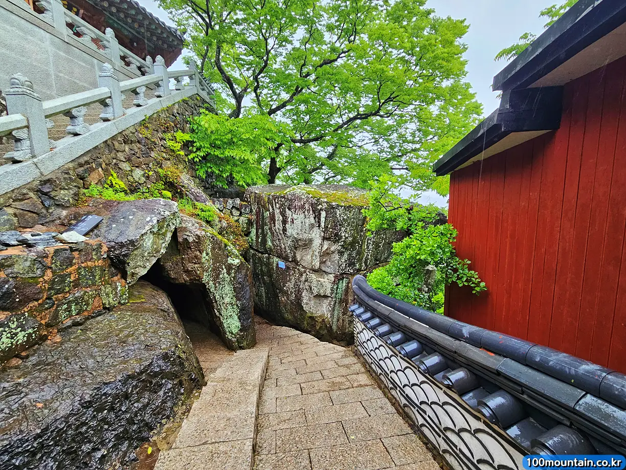 향일암