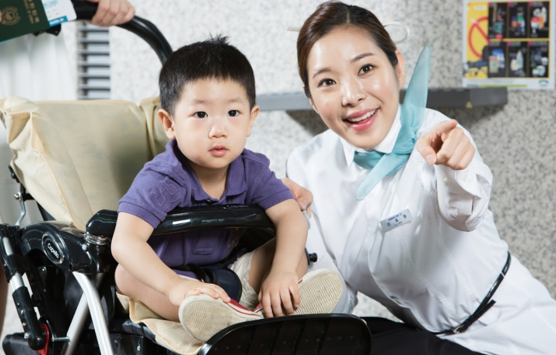 유아 동반 여행 이미지