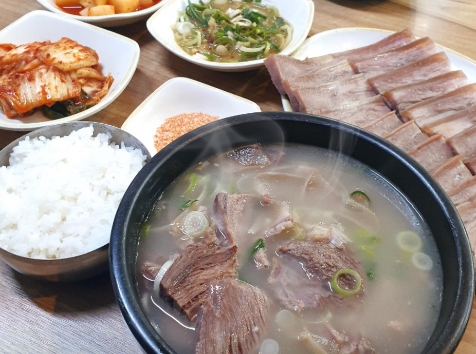 백반기행 강릉바다밥상 소머리국밥 소머리특수부위수육