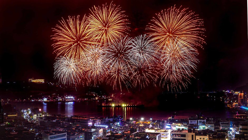여수밤바다 불꽃축제 2026 밤바다 위로 터지는 불꽃