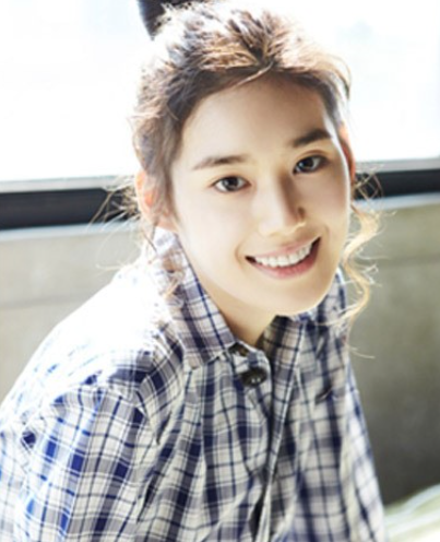 신인 배우 정은채의 데뷔 초 시절 모습