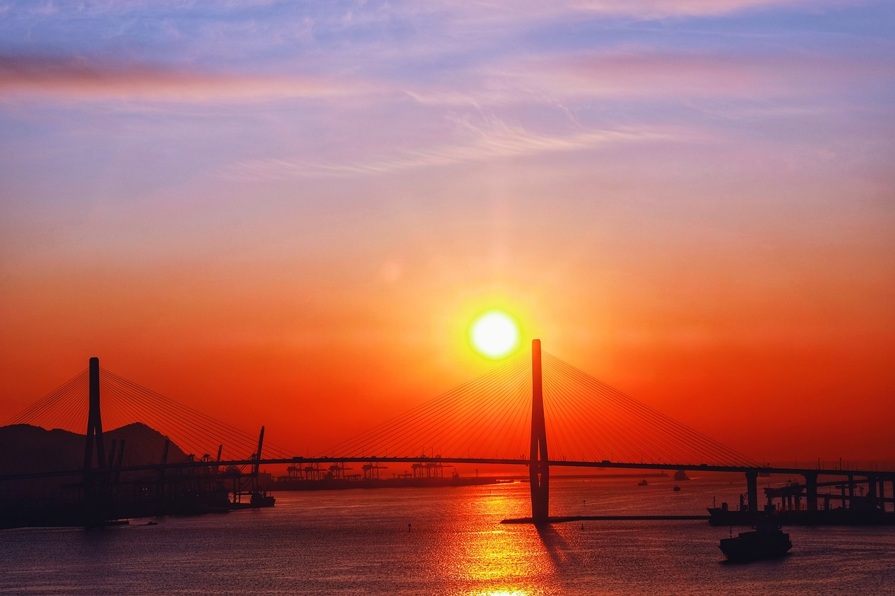 부산 광안대교 일출 사진