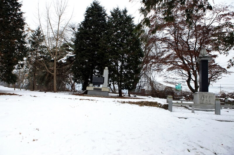 이엽사농장 사무실 터(출처: 독립기념관)