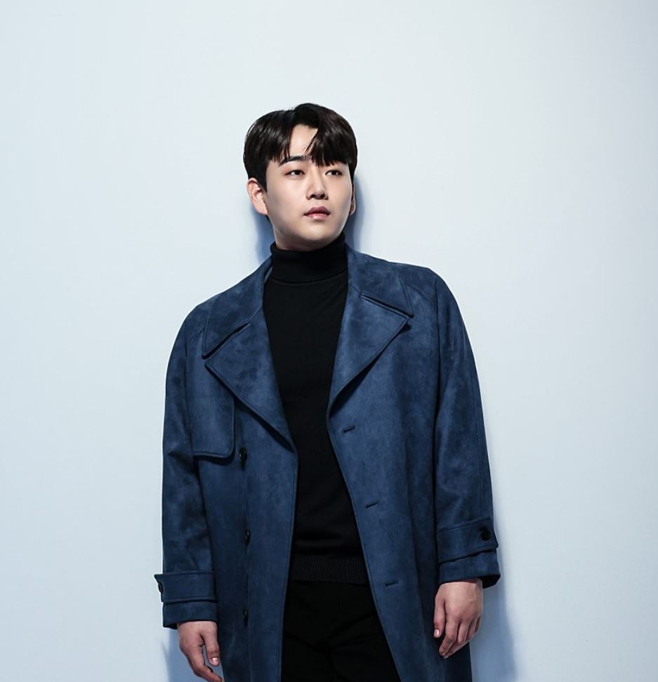 황영웅 생활기록부 학폭논란 루머 나이 학력 가족 학교 노래 프로필