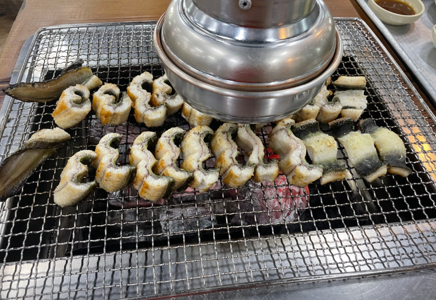 주포수산 민물장어구이