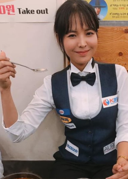 스롱피아비-뒤태