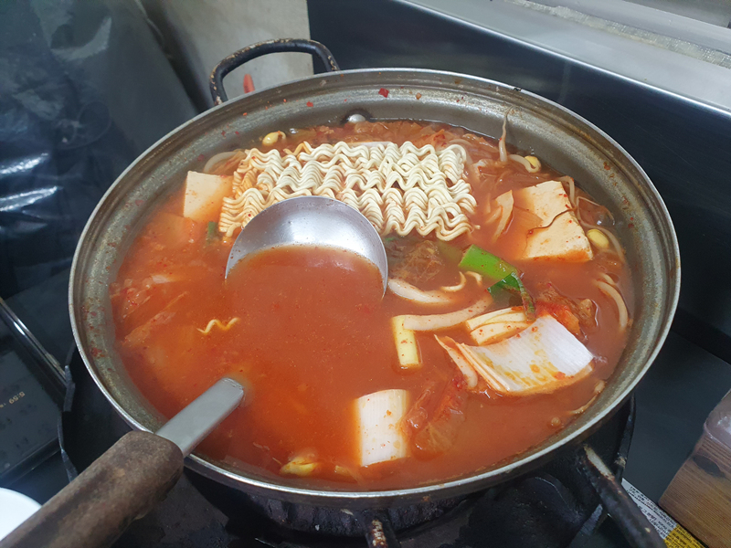김치찌개