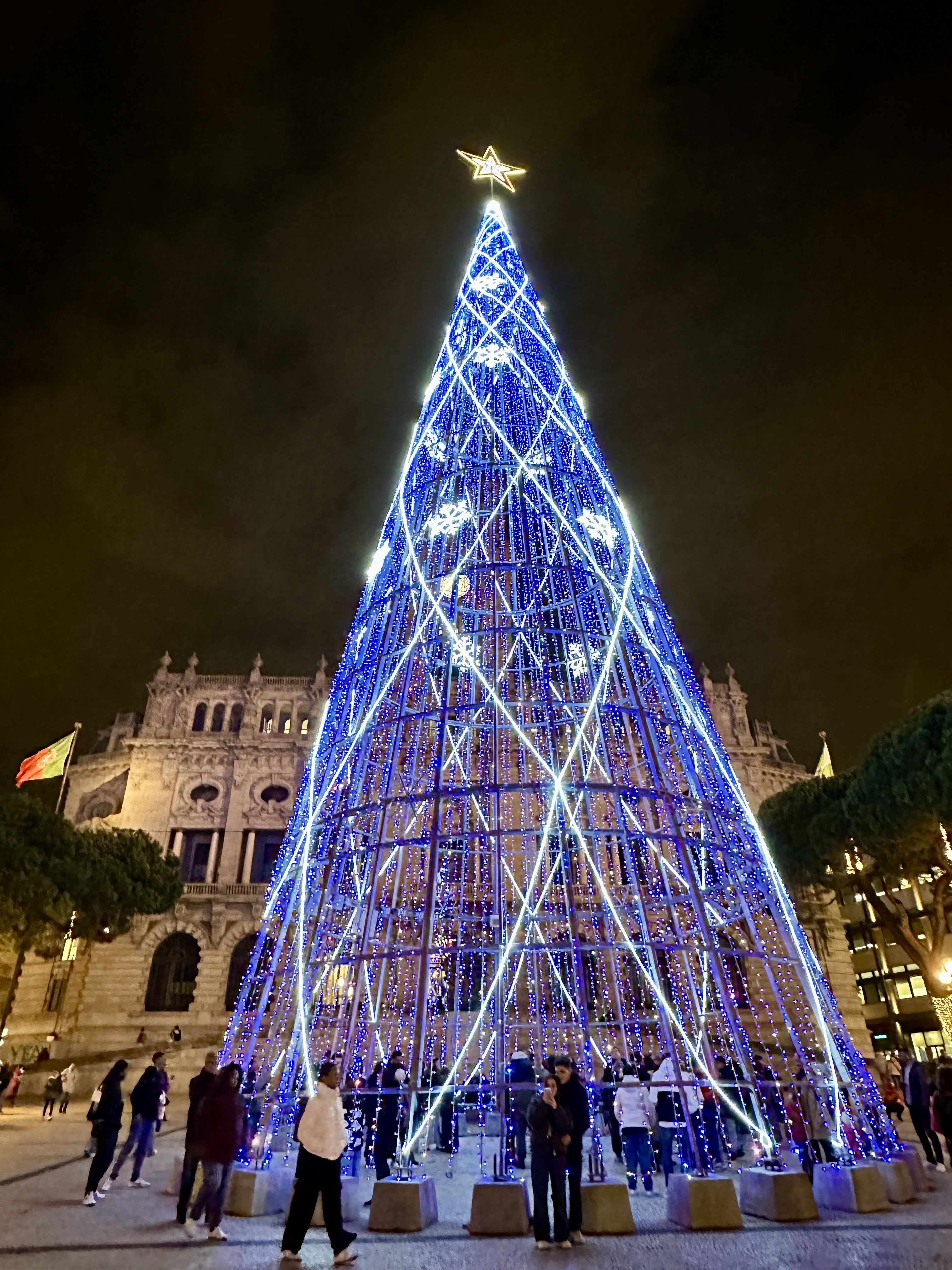 아름다운 포르투 시청사 야경