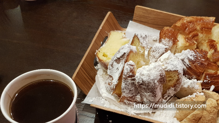 시흥 실내 데이트코스 베이커리 카페 늘솜당! 부천근교 드라이브코스