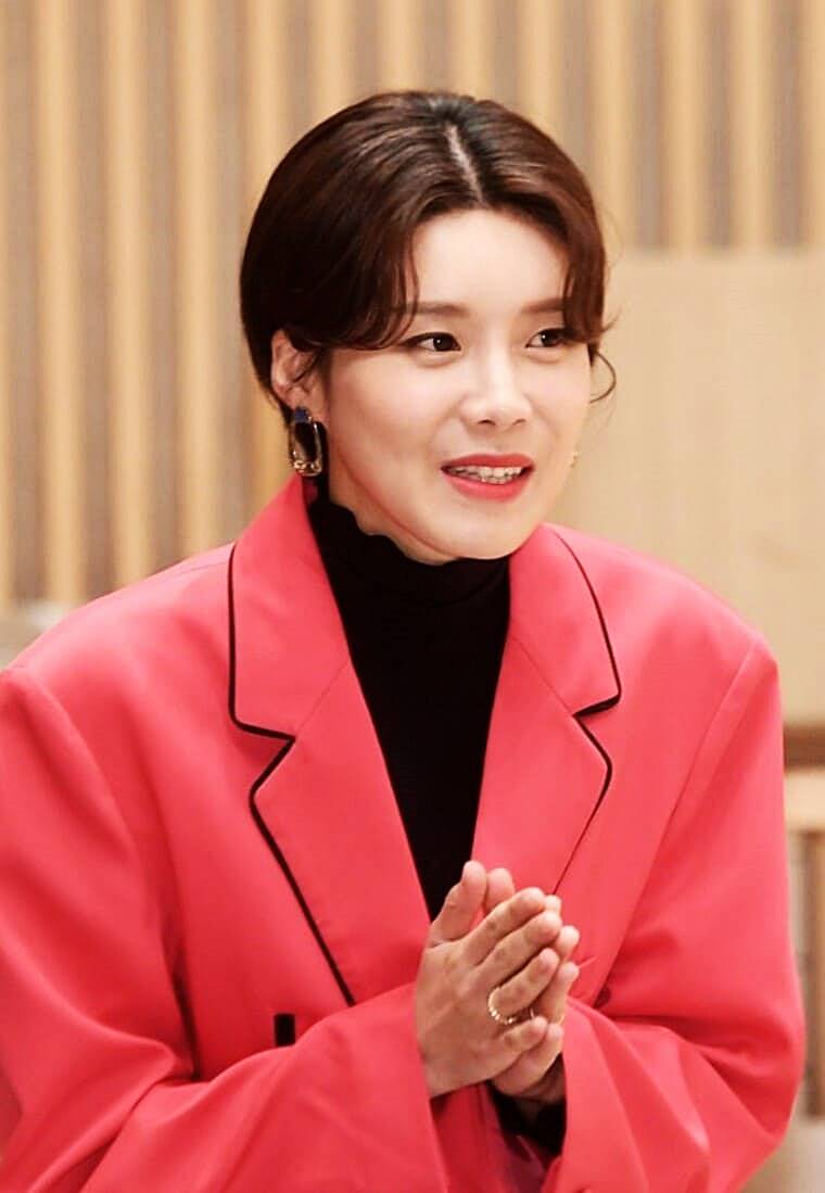 개그우먼-장도연
