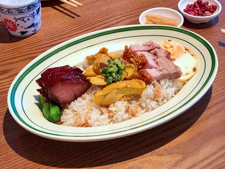 줄서는식당 영탁 추천 홍콩식 바베큐 플래터, 도가니 커리국수, 마파두부 볶음밥 맛있는 곳 신용산역 용리단길 맛집 소개