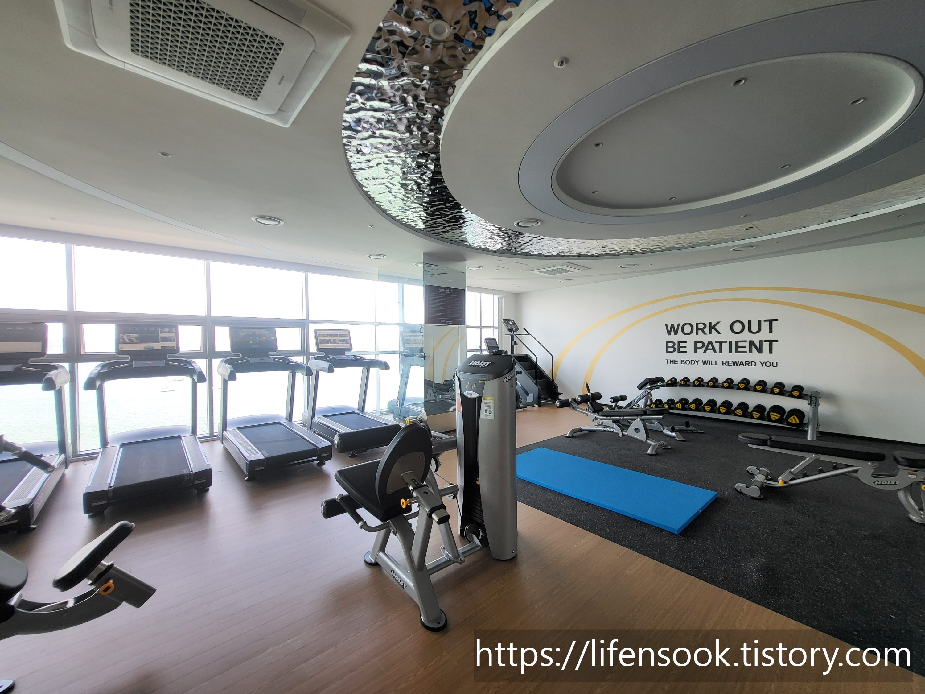 웨이브엠 호텔 웨스트 7층 피트니스 센터