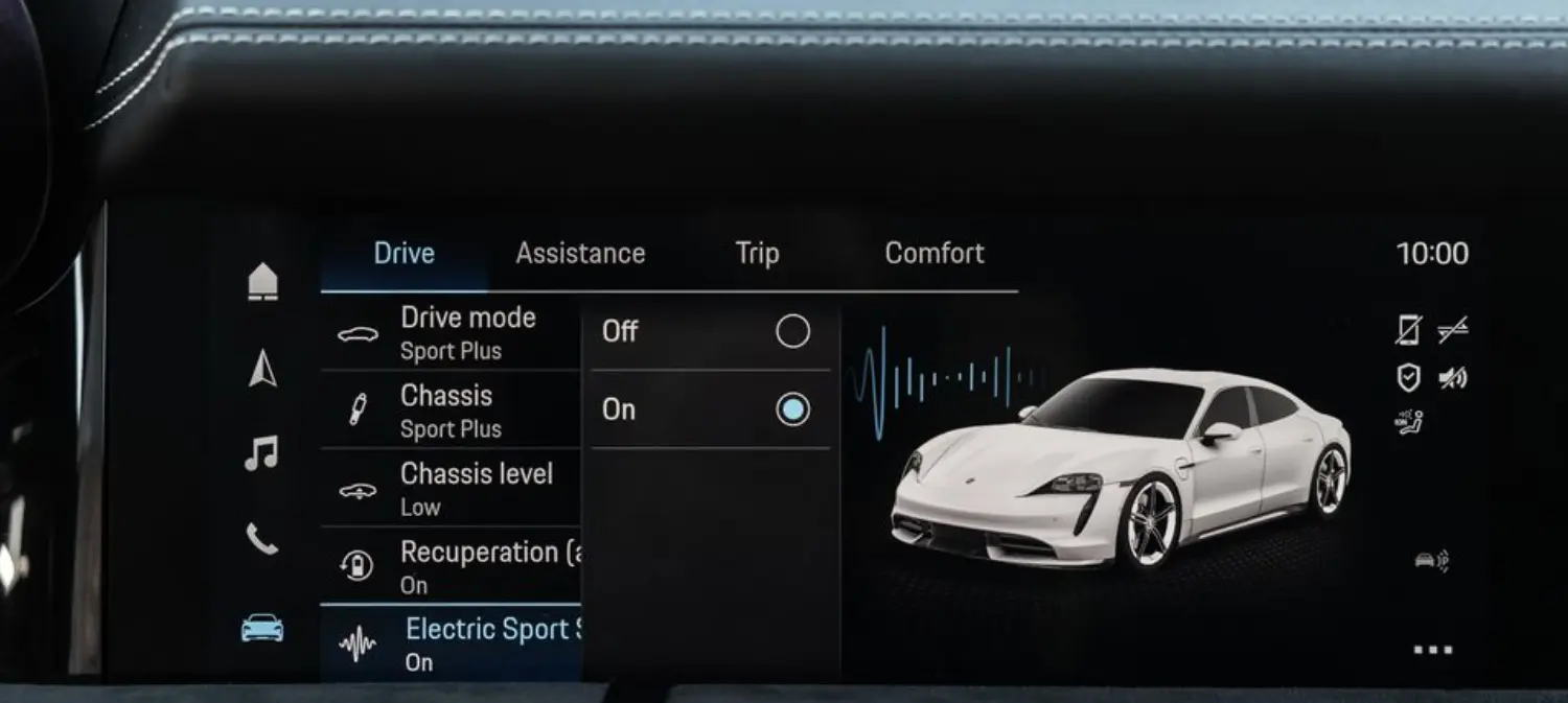 2024-포르쉐-타이칸-GTS의-가운데-디스플레이