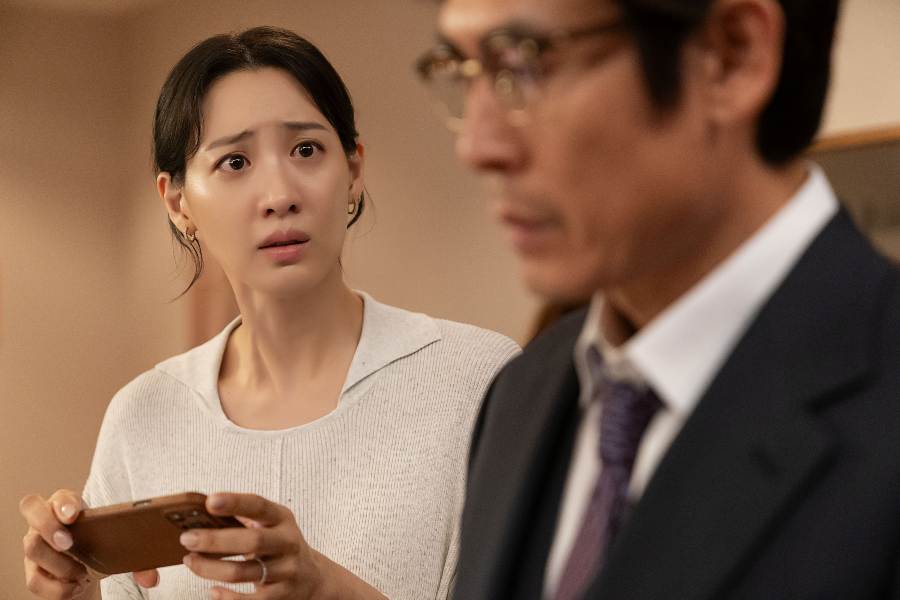 반전과 충격의 결말을 그린 엔딩으로 생각이 많아지는 영화 보통의 가족