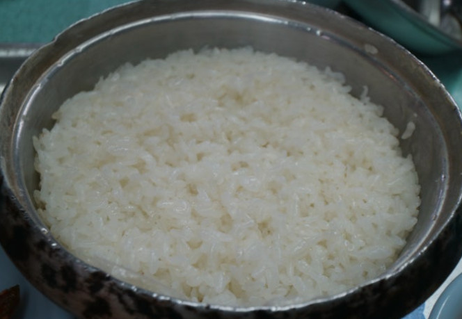 핸썸즈 경동시장 백반 맛집