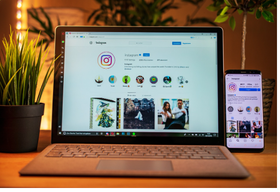 브라우저 인쇄 화면에서 프린터를 Microsoft Print to PDF로 설정하고 페이지 범위를 지정하는 화면