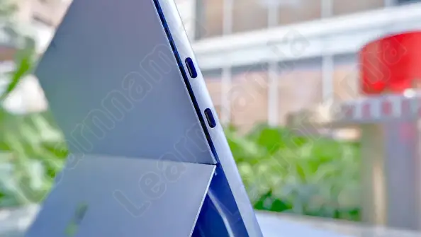 Microsoft Surface Pro 9