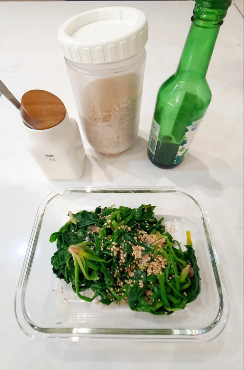 시금치-나물-양념-재료