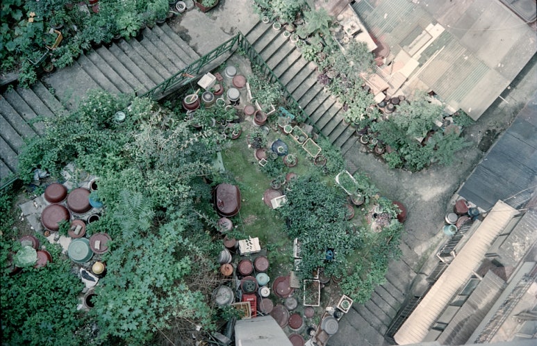 공동 공간. 항아리가 정겹니다.