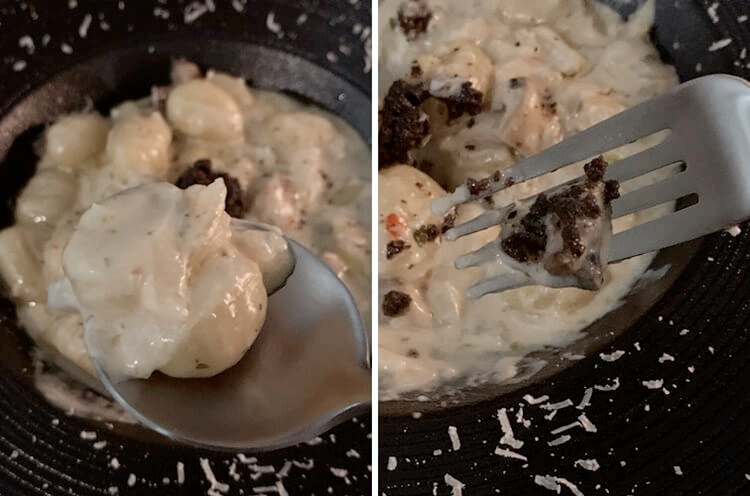 양파와 다진 트러플