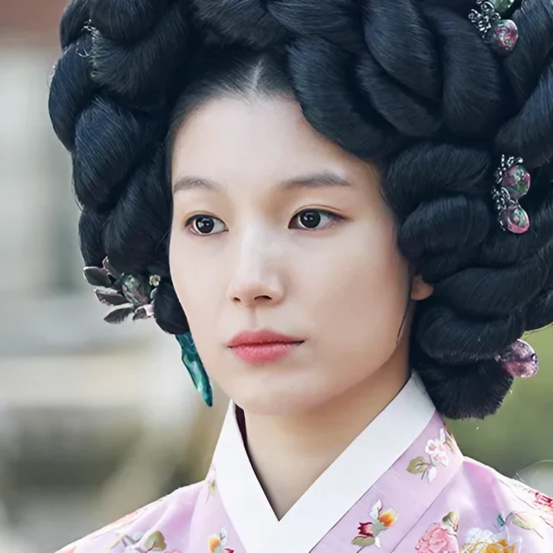 세작, 매혹된 자들에서 홍장 역을 맡은 배우 한동회