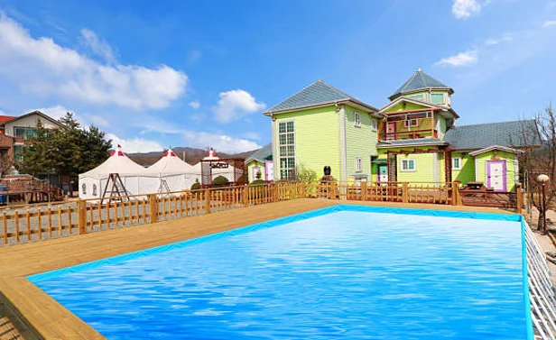 노스텔지아 펜션