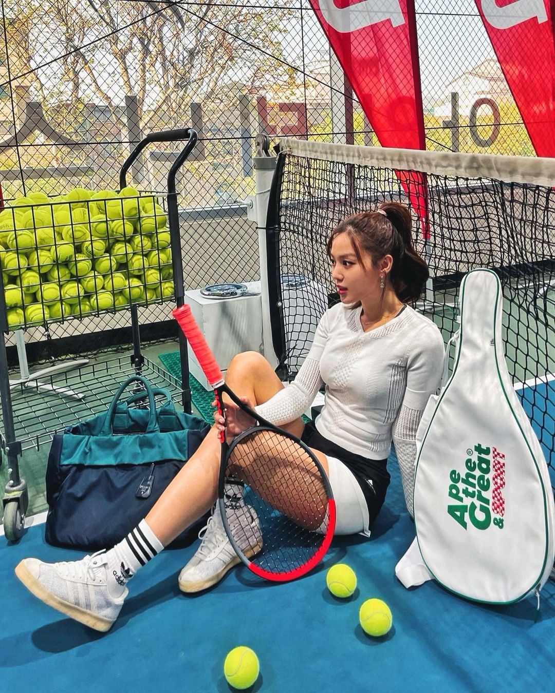 테니스 화보 찍는 김희정