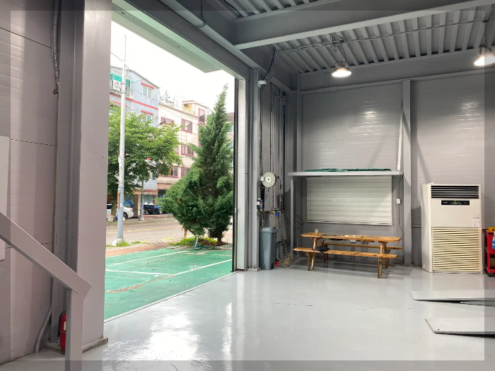 벤츠-E클래스-엠비언트-라이트-튜닝샾-이미지