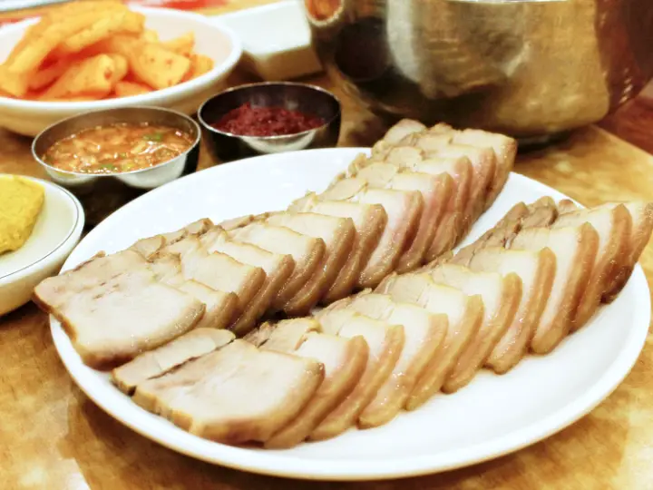 백종원 삼대천왕 50년 노포 편육 수육 막국수 동치미막국수 비빔막국수 추천 식당 여주 천서리 맛집