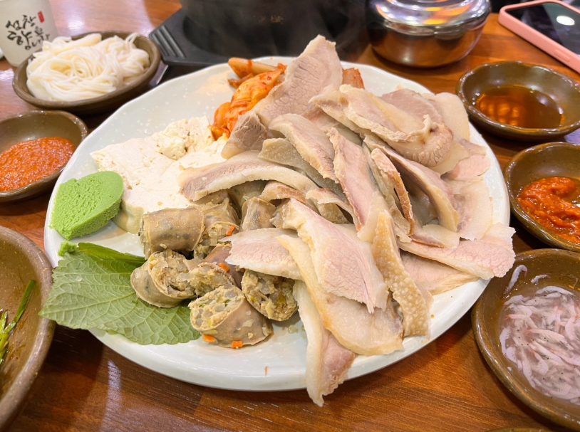 영진돼지국밥3