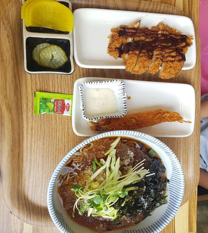 빠삭왕돈까스 괴산점