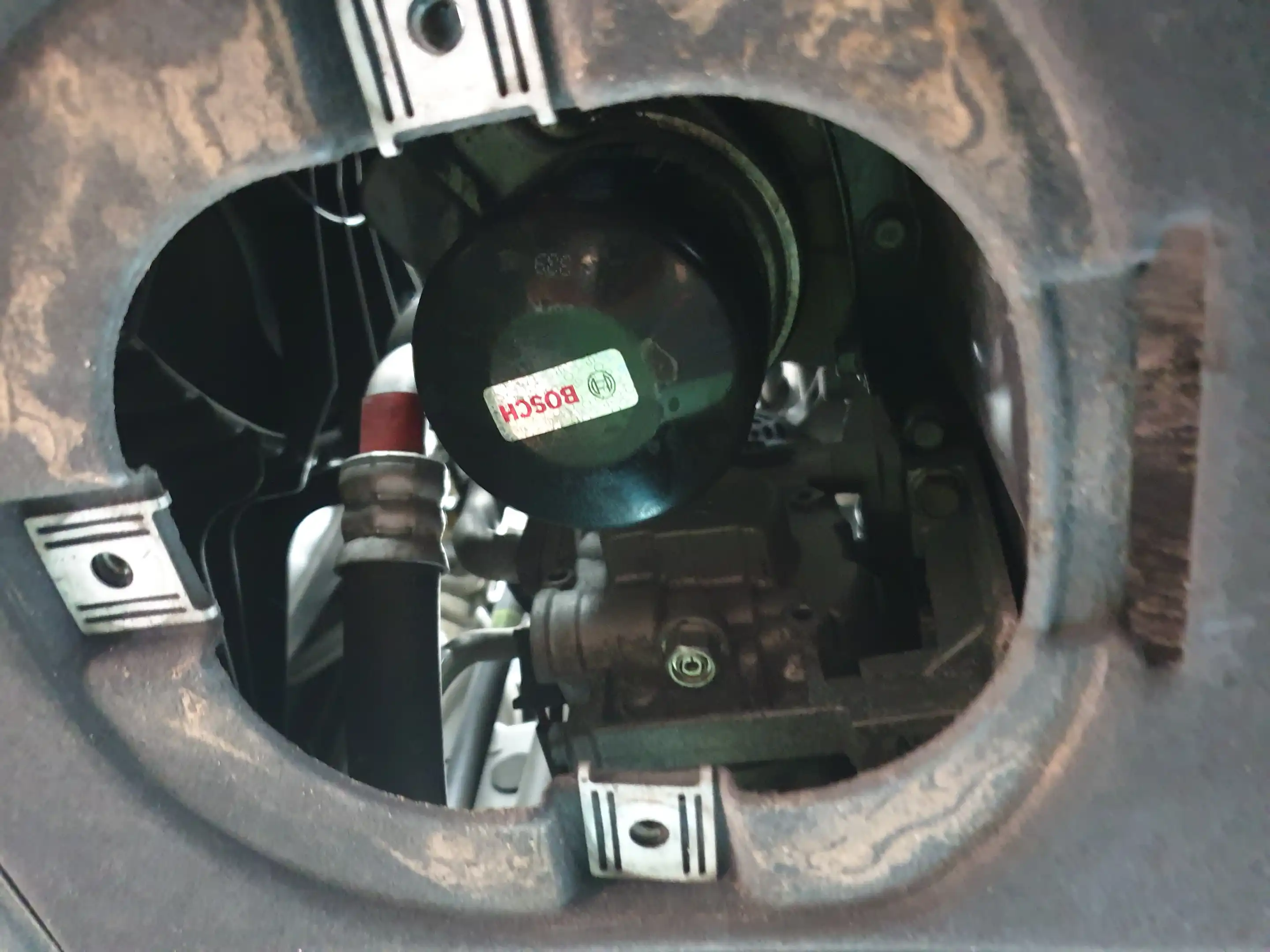 오일 필터 위치