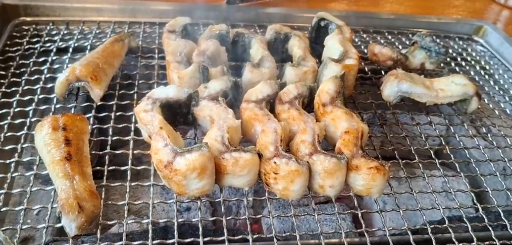 장어 구이 사진