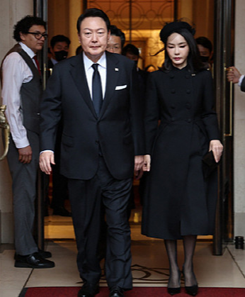 겨울 조문 복장