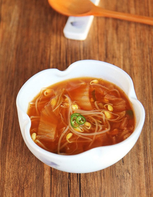 김치콩나물국