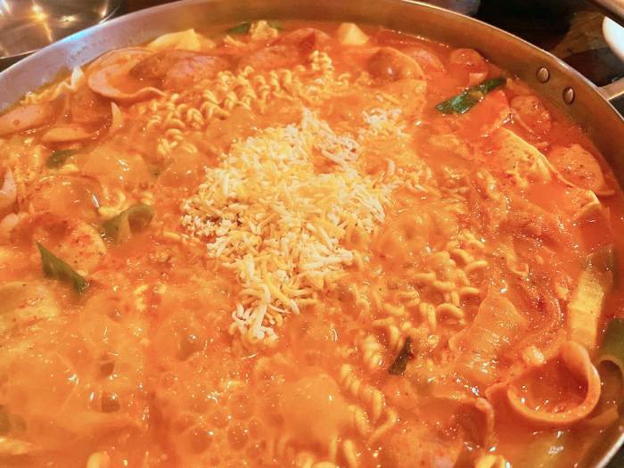 생방송투데이 안양 평촌 수제 부대찌개 맛집