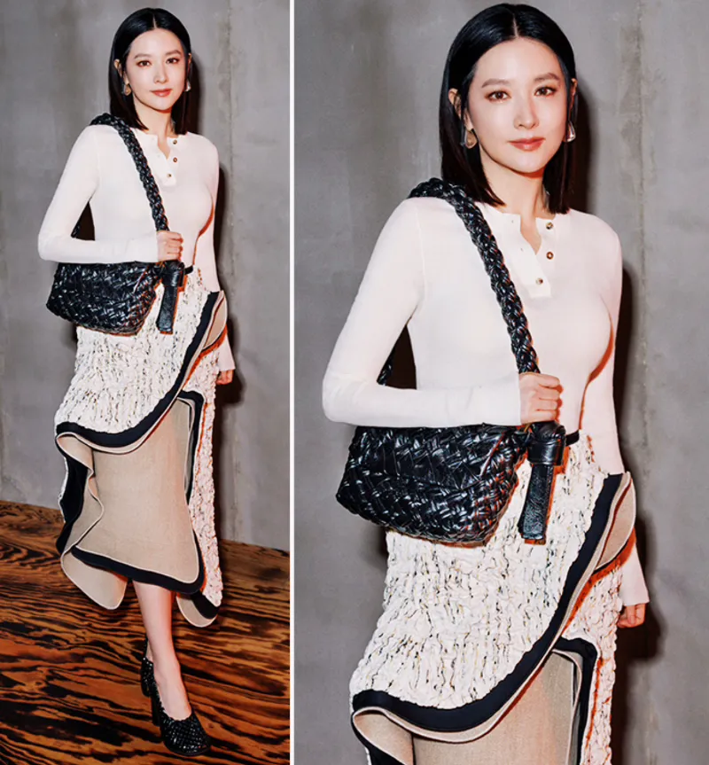 이영애 보테가, 이영애 보테가 베네타, 이영애 보테가 베네타 안디아모,
이영애 보테가 베네타 씨타백, 이영애 보테가 베네타 캄파나백, 보테가 베네타 가방,
보테가 베네타 스웨이드 백, 조용한 럭셔리 패션, 조용한 럭셔리 스타일, 4050 명품룩,
50대 명품 패션, 미니멀 명품백, 2025 가을 가방, 2025 패션 트렌드