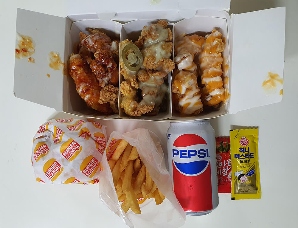 버거스캔들 성남복정점, '레전드치킨버거&치킨마피아' 먹어본 후기