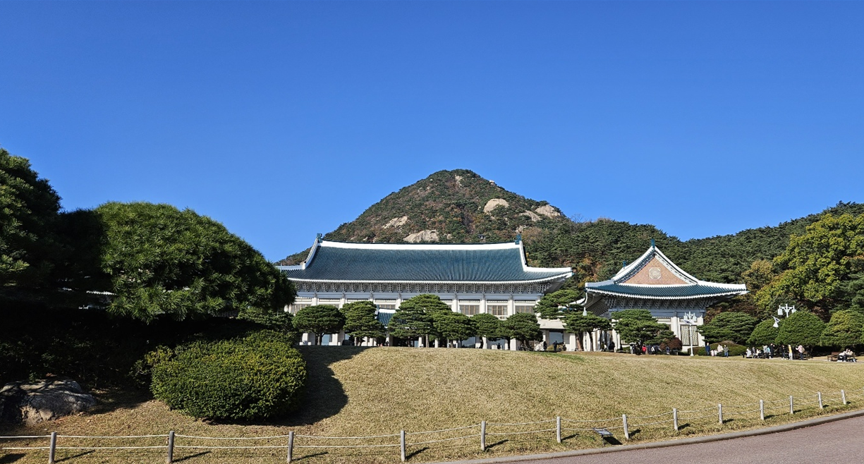 청와대 전경