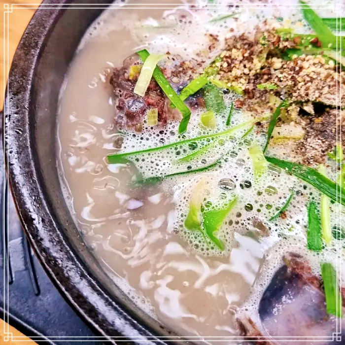 서대문, 독립문, 영천시장 맛집 라멘 육수 같은 순댓국, 순대국밥