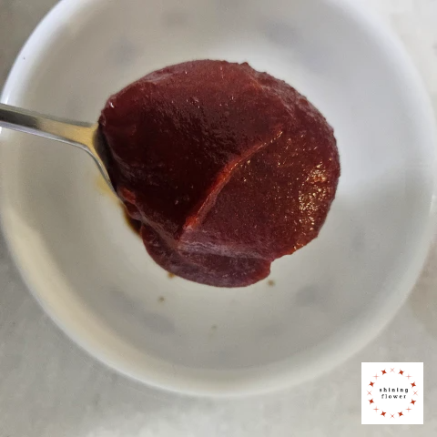 진미채무침-양념장-고추장 1수저 넣기