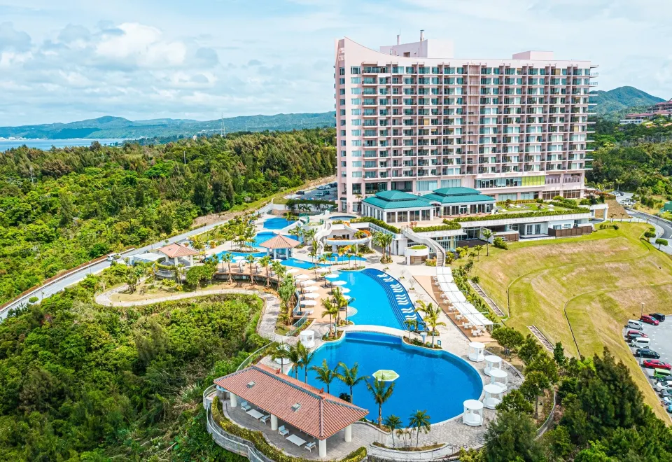 oriental-hotel-okinawa-resort-spa
