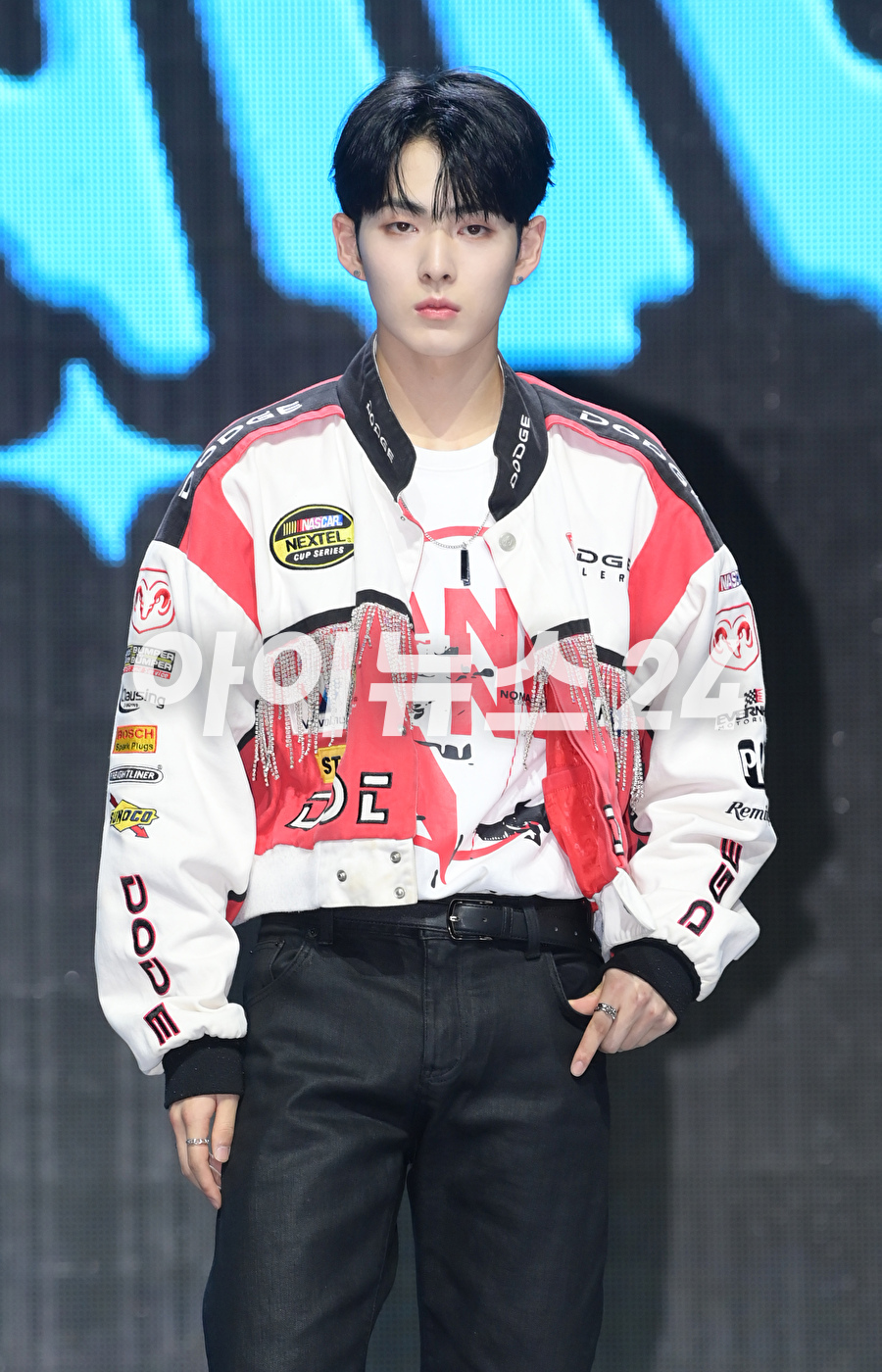 그룹 루네이트(LUN8)가 15일 오후 서울 광진구 예스24라이브홀에서 진행된 루네이트 첫 번째 미니앨범 'CONTINUE?'(컨티뉴?) 발매 기념 쇼케이스에 참석해 전의를 불태우고 있다. [사진=정소희 기자]