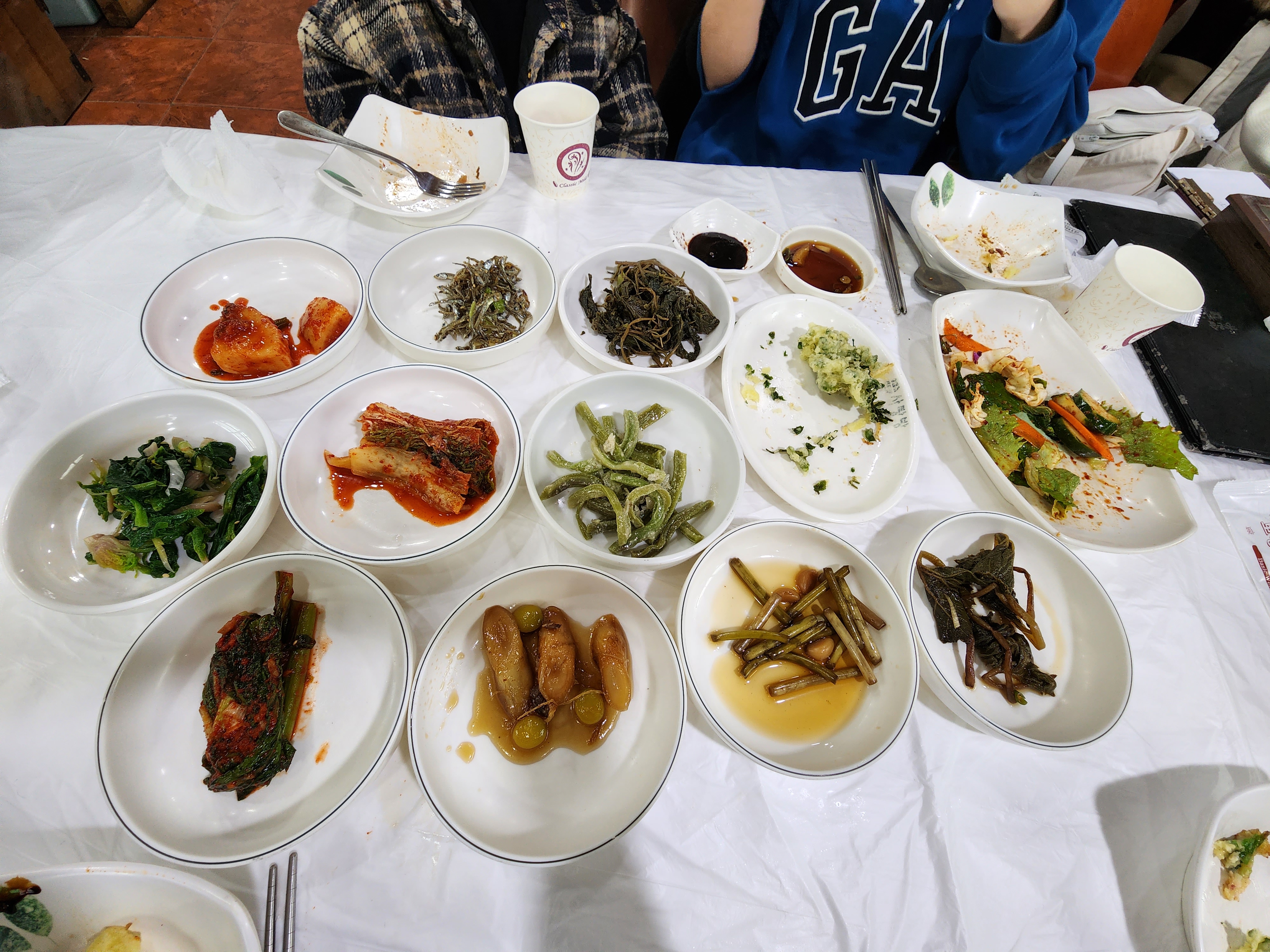 기본 반찬들