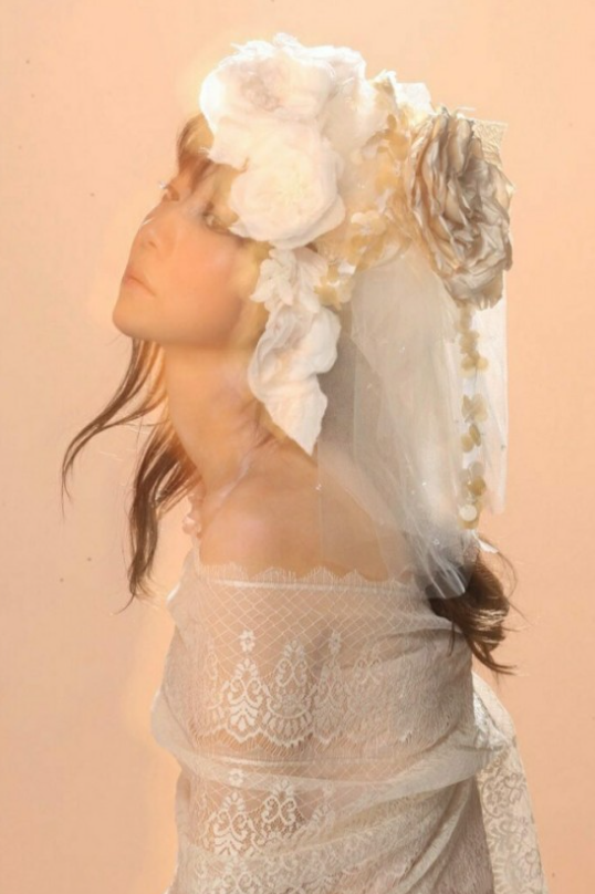 가수 양파의 모습