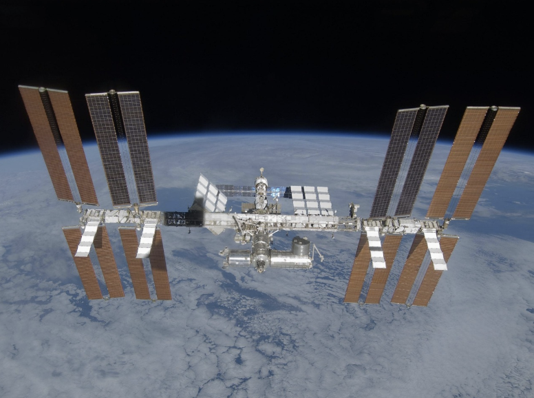 지구를 위협하는 소행성 충돌 가능성 (우리는 대비하고 있을까?)