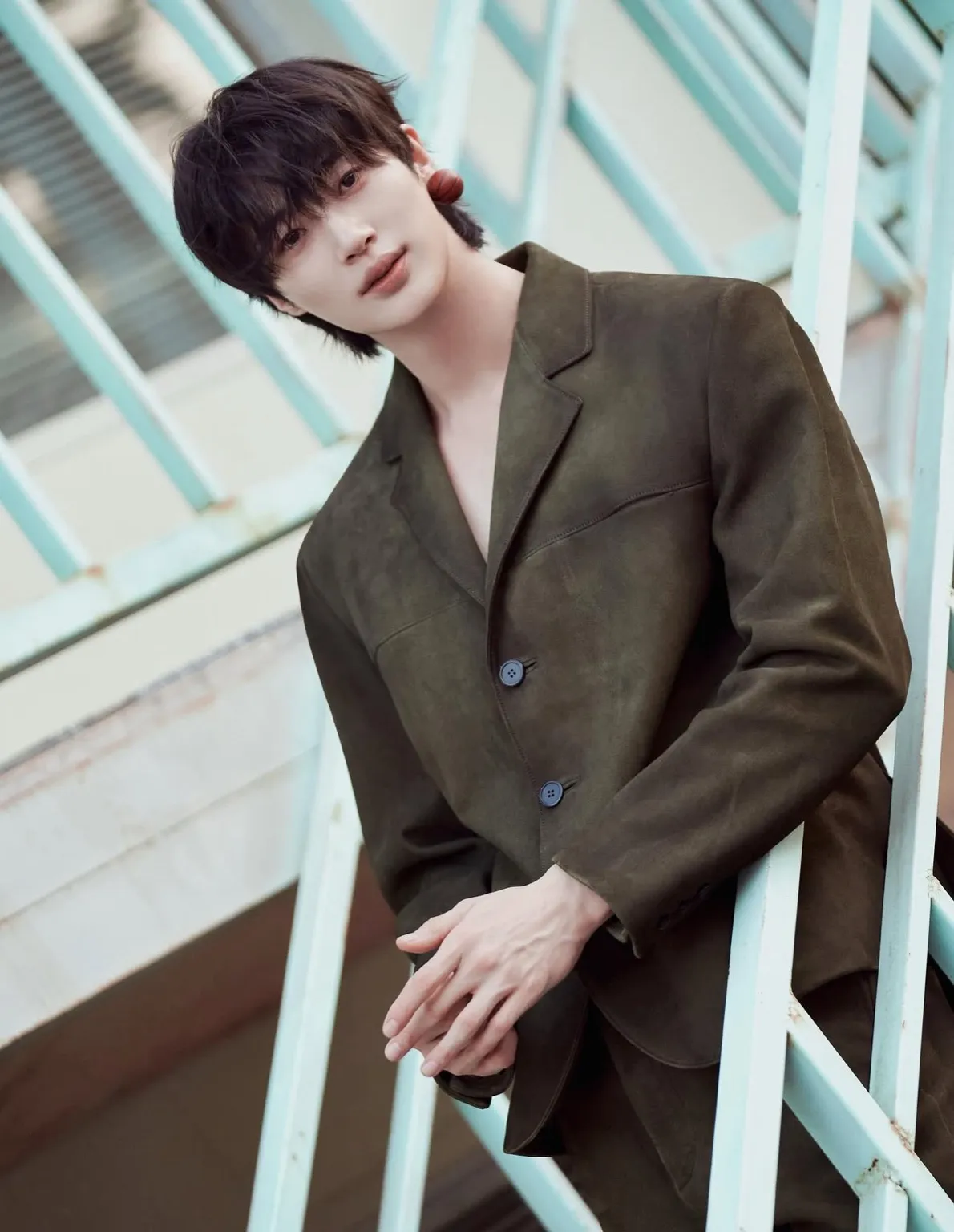 프라다변우석, 변우석프라다백팩, 프라다백팩가격, 프라다남자백팩, 프라다백팩아울렛, 변우석프라다착용샷, 프라다리나일론백팩, 프라다백팩코디, 변우석공항패션프라다, 변우석패션, 변우석인스타그램, 변우석가방, 남자명품백팩추천, 프라다백팩후기, 프라다공식스토어, 프라다신상백팩, 프라다아울렛가격, 프라다명품가방, 2025프라다백팩, 남자백팩브랜드