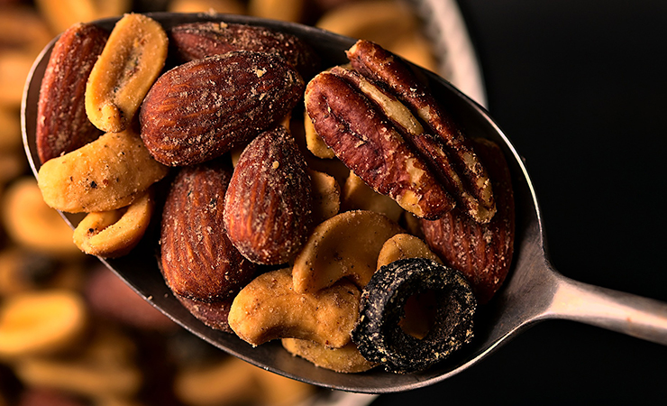 견과류 불면증에 좋은 음식 불면증 극복하는 법