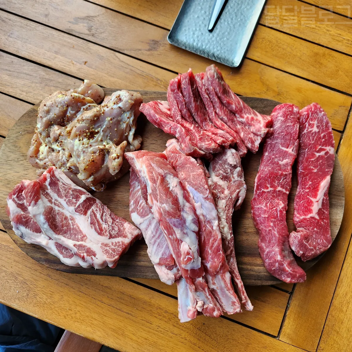 정선-파크로쉬-가든-바베큐-고기