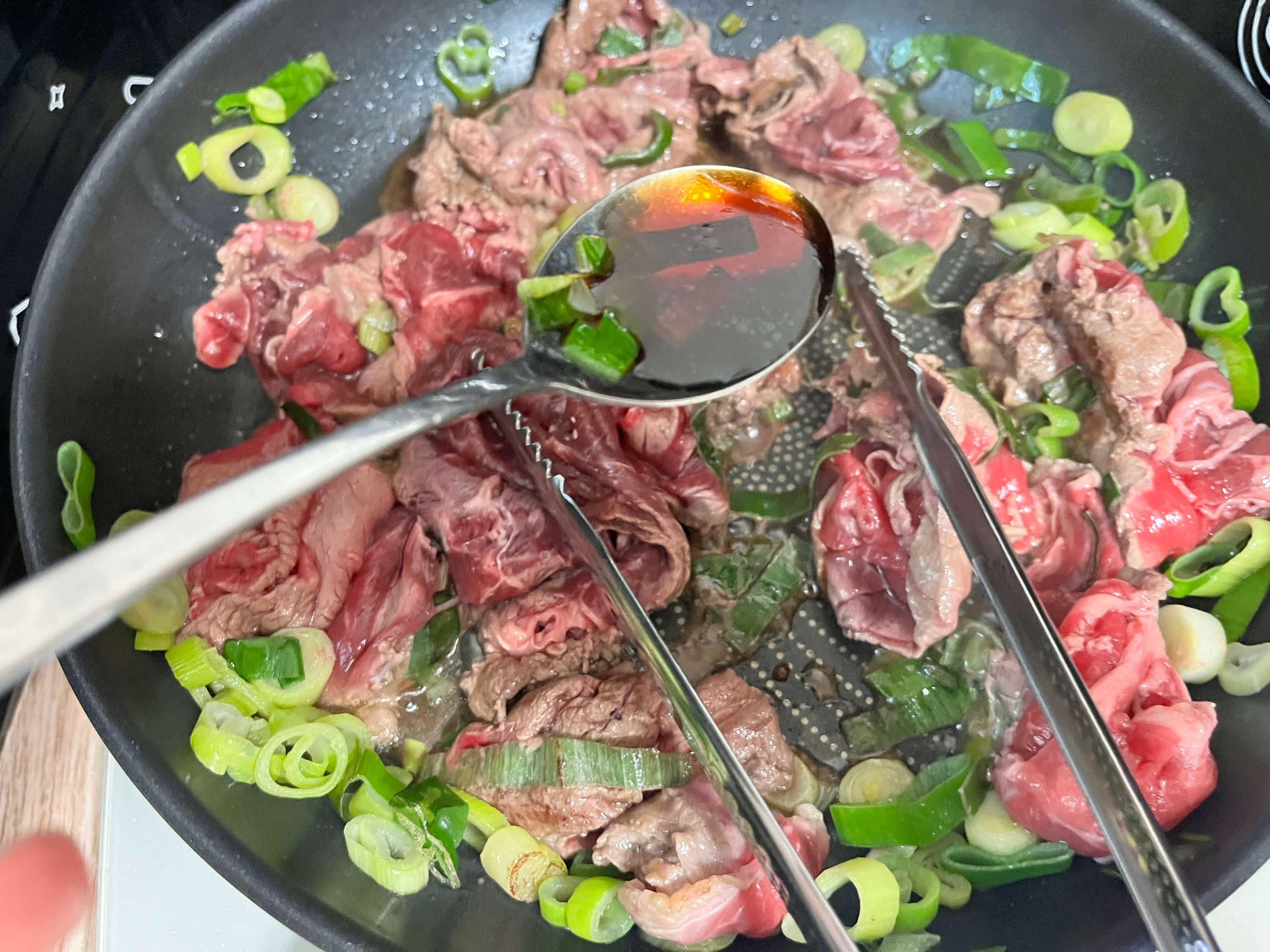 챗지피티를 이용한 양배추 소불고기 덮밥